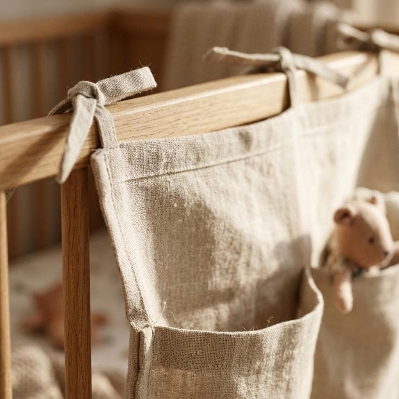 The Linen Crib Keeper