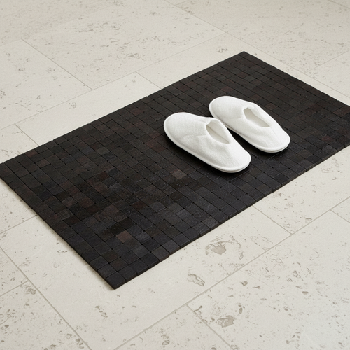 Kuro Bath Mat — Black Acacia Wood