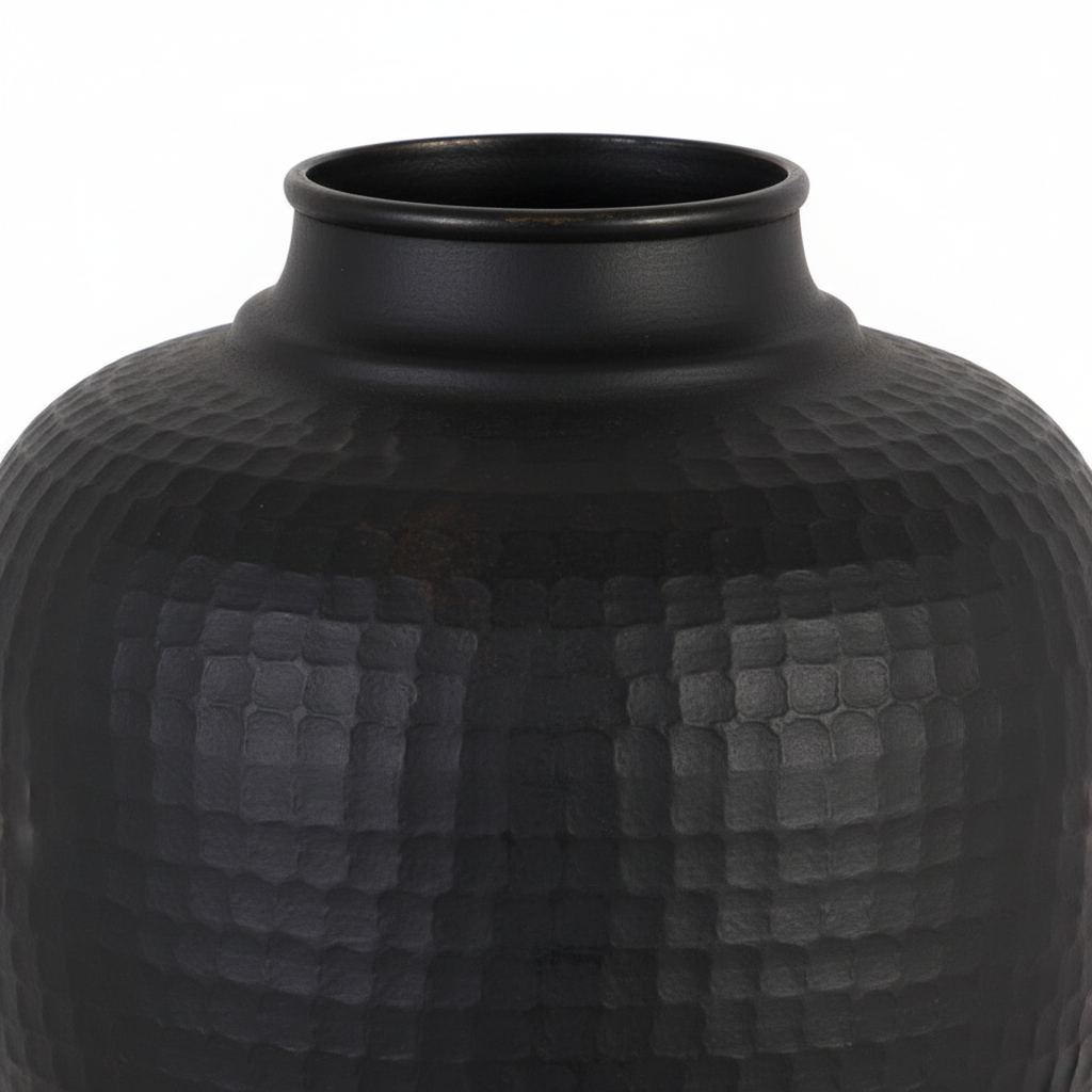 Vase Neck Detail